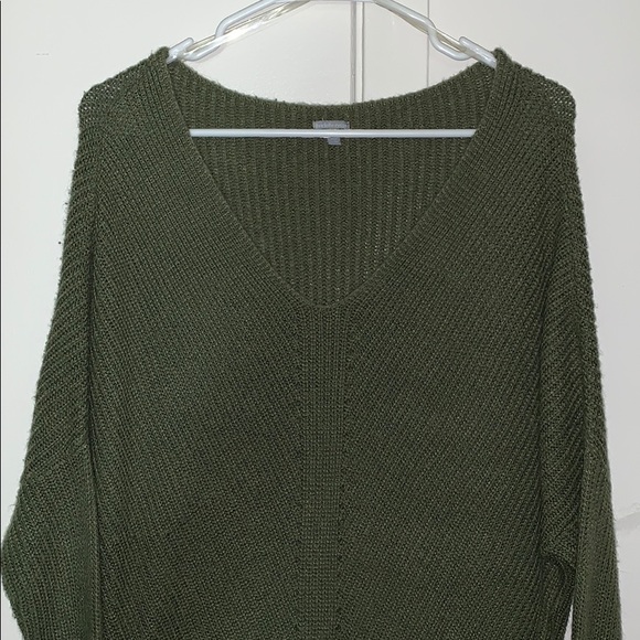 Charlotte Russe Oversized Knit Sweater - Picture 2 of 5